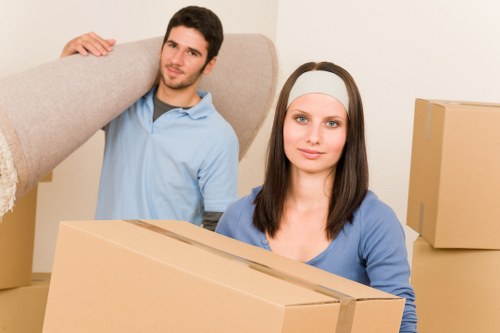 Flexible student storage in Northfinchley for seasonal belongings